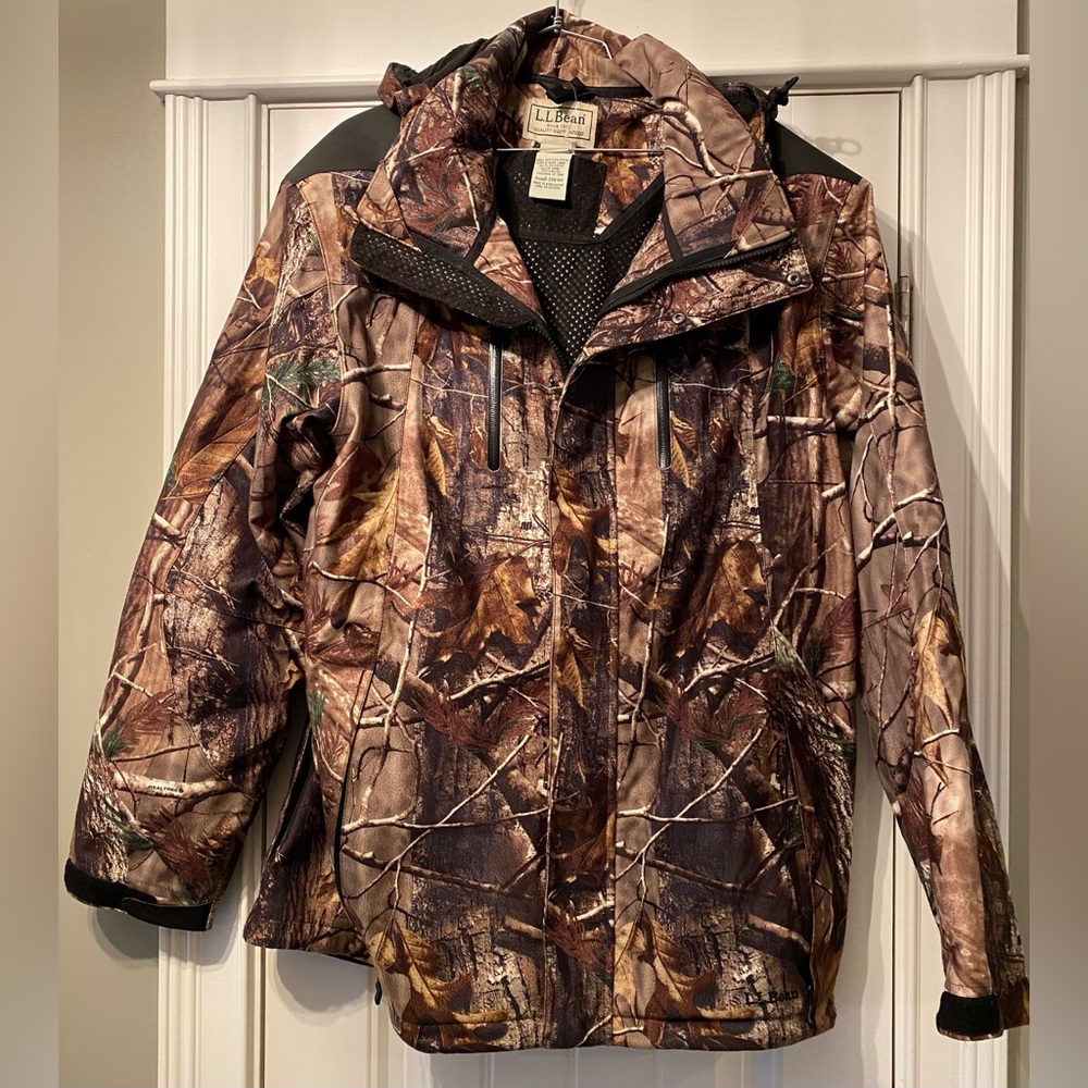 LLBean Mens Hunting Camo Jacket Size LTall hooded